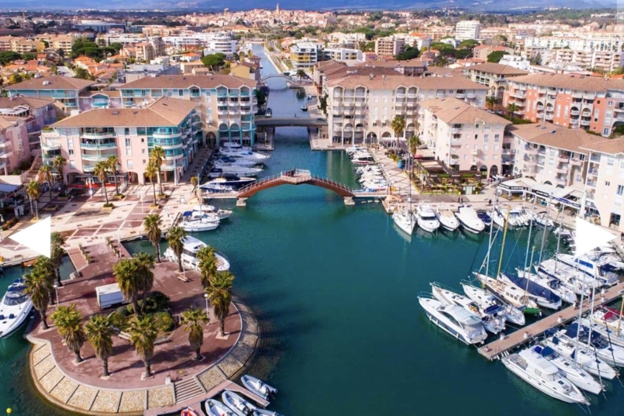 Charming T2 100 Meters From The