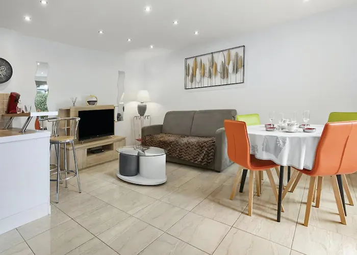 Charming T2 100 Meters From The Beach