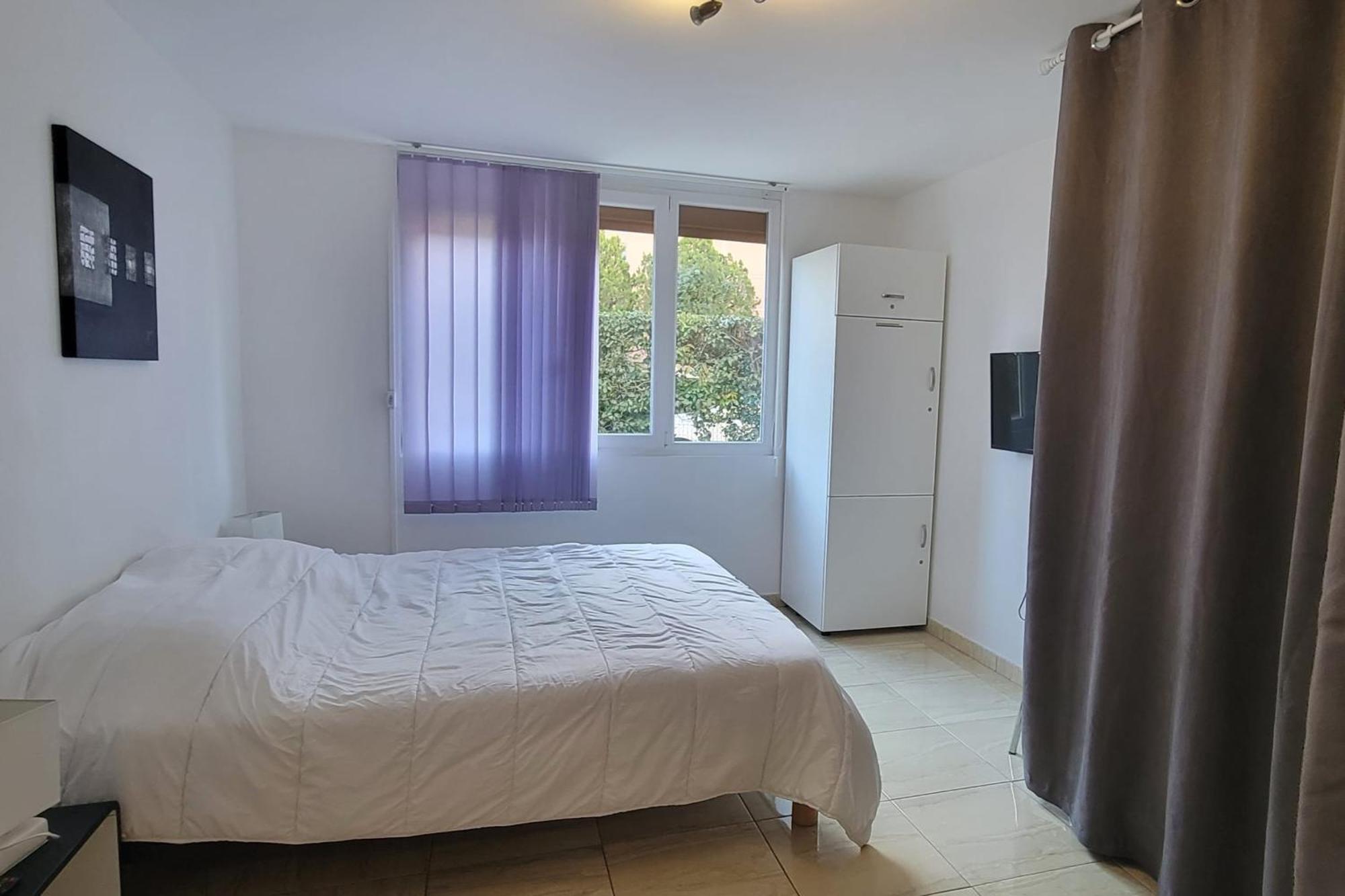 Charming T2 100 Meters From The *