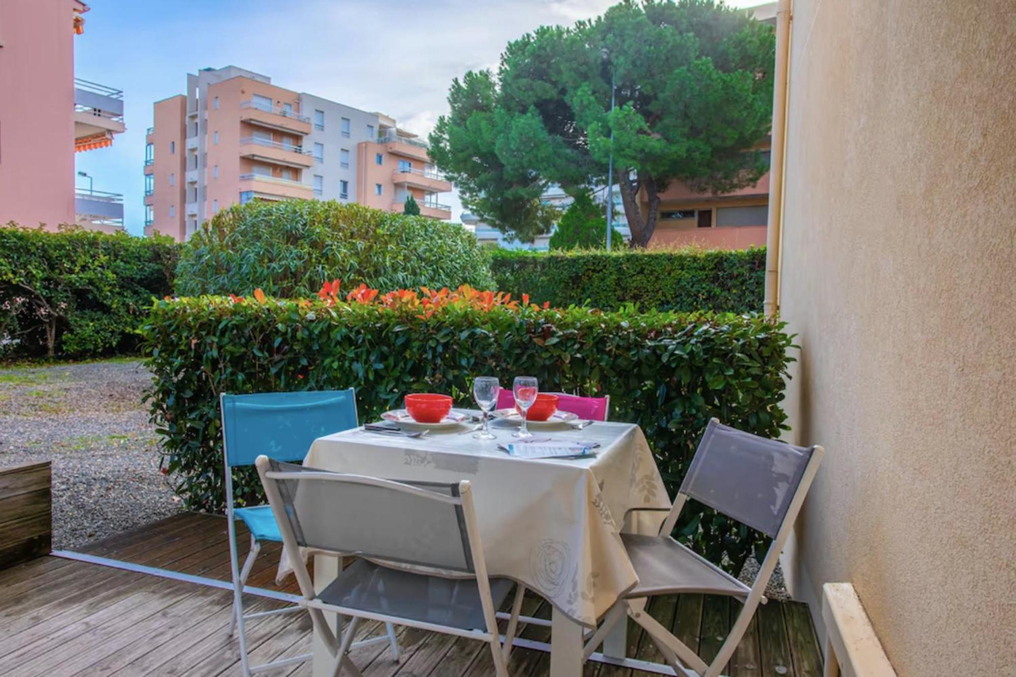 Charming T2 100 Meters From The